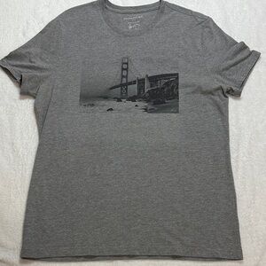 🌉Banana Republic Bridge Graphic Tee